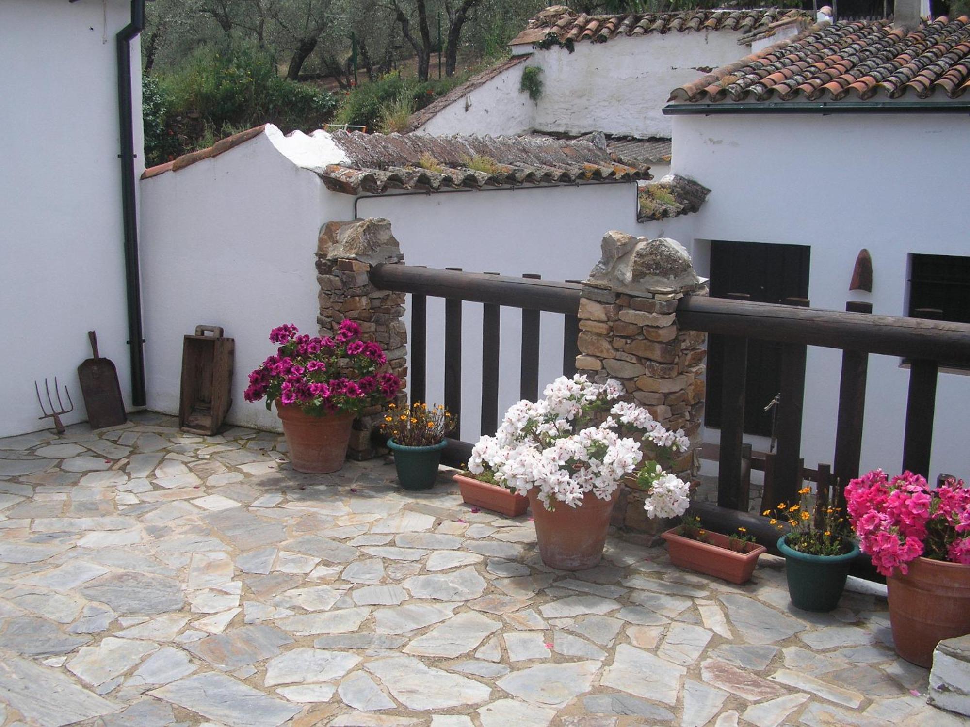 Casa Rural Y Restaurante Casa Adriano Guest House Alanís Exterior photo